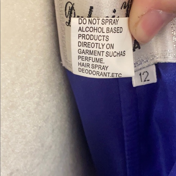 Ruffled Embellished Evening Prom Gown Dulcci Vetan - Picture 14 of 15